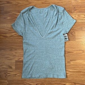 NWT Urban Outfitters Gray Ribbed Deep V-Neck Short Sleeve T-Shirt Size XL
